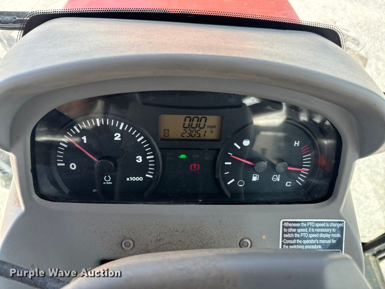 image for item NQ9787 Kubota M108S MFWD tractor