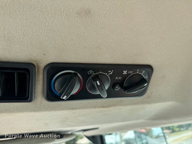 image for item NQ9787 Kubota M108S MFWD tractor