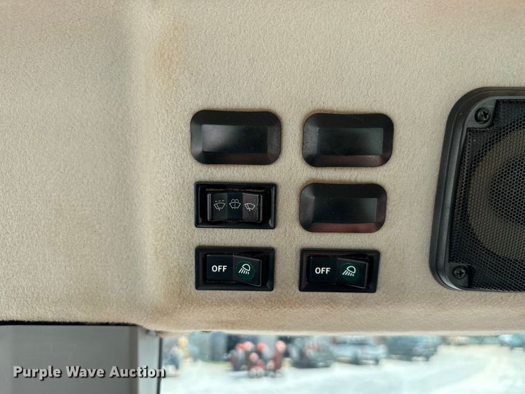 image for item NQ9787 Kubota M108S MFWD tractor