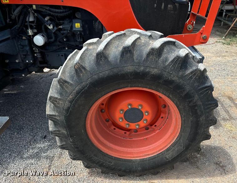 image for item NQ9787 Kubota M108S MFWD tractor