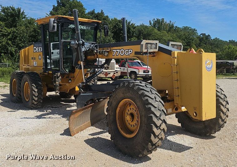 image for item NX9097 2012 John Deere 770G motor grader