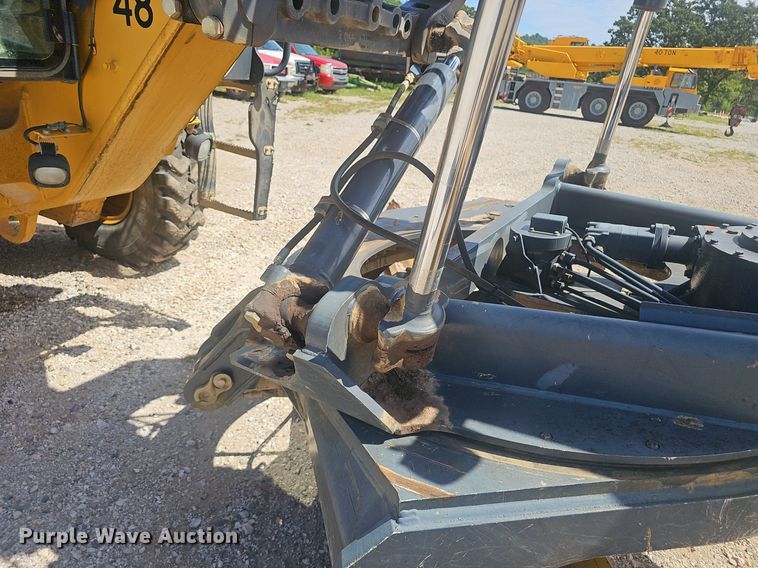 image for item NX9097 2012 John Deere 770G motor grader