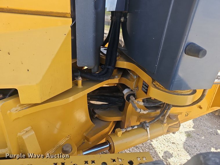 image for item NX9097 2012 John Deere 770G motor grader