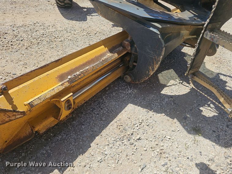 image for item NX9097 2012 John Deere 770G motor grader