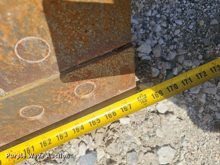 image for item NX9097 2012 John Deere 770G motor grader