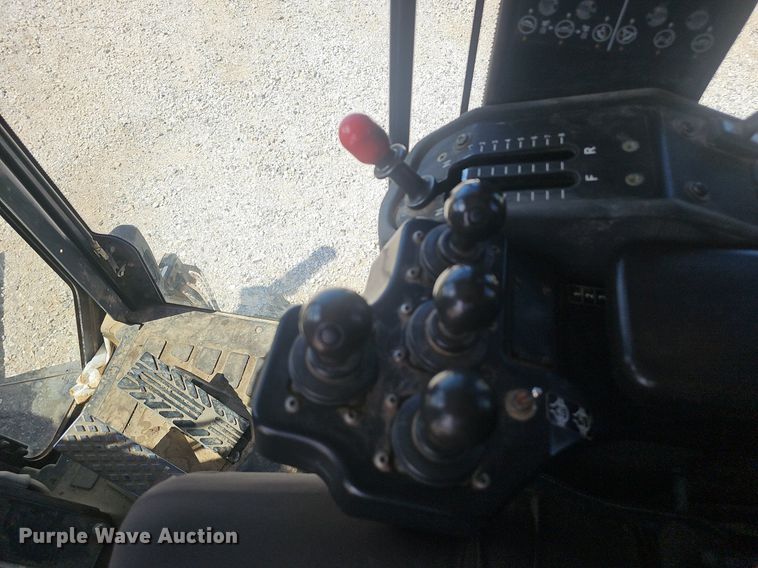 image for item NX9097 2012 John Deere 770G motor grader