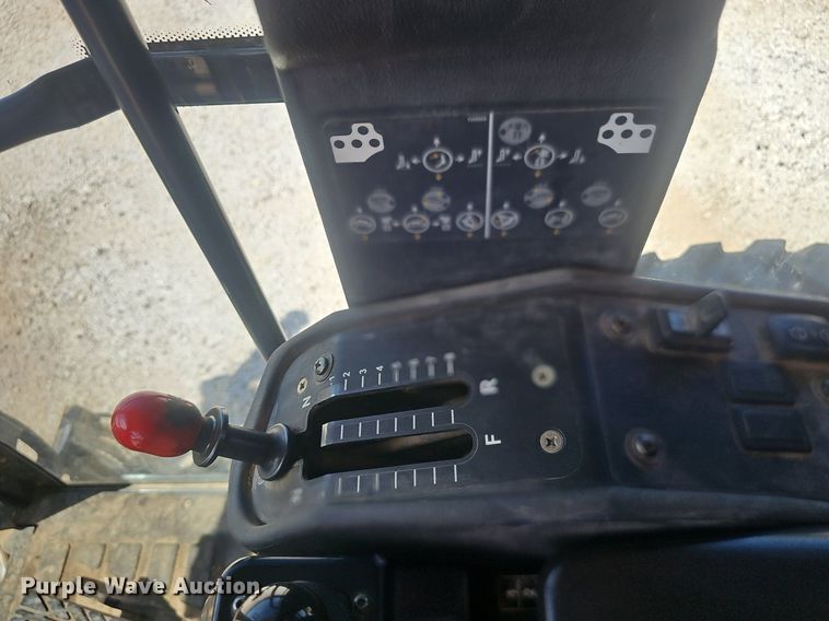 image for item NX9097 2012 John Deere 770G motor grader