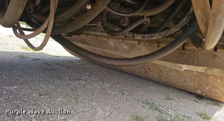 image for item NX9098 Bomag BW205 double drum vibratory roller