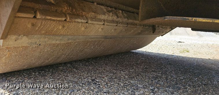 image for item NX9098 Bomag BW205 double drum vibratory roller