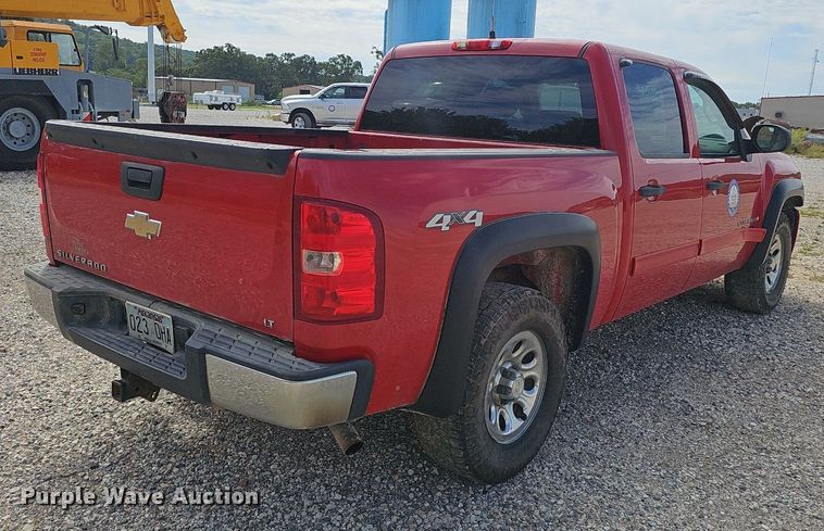 image for item NX9101 2009 Chevrolet  Silverado 1500 Crew Cab pickup truck
