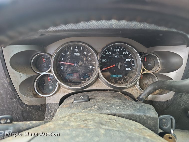 image for item NX9101 2009 Chevrolet  Silverado 1500 Crew Cab pickup truck