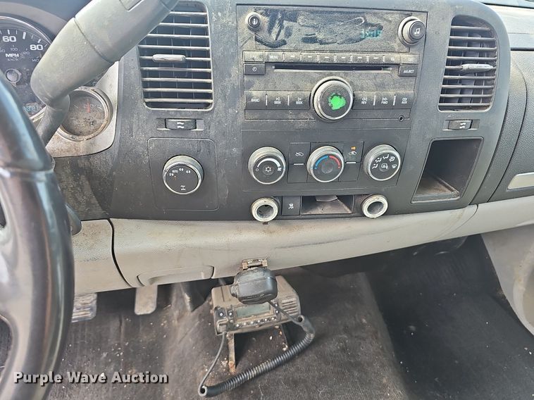 image for item NX9101 2009 Chevrolet  Silverado 1500 Crew Cab pickup truck