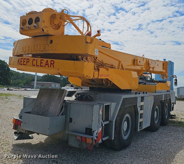 image for item NX9104 1999 Liebherr LTM 1040/1 crane