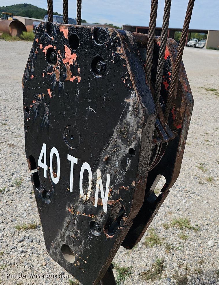 image for item NX9104 1999 Liebherr LTM 1040/1 crane