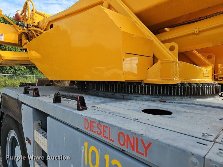 image for item NX9104 1999 Liebherr LTM 1040/1 crane
