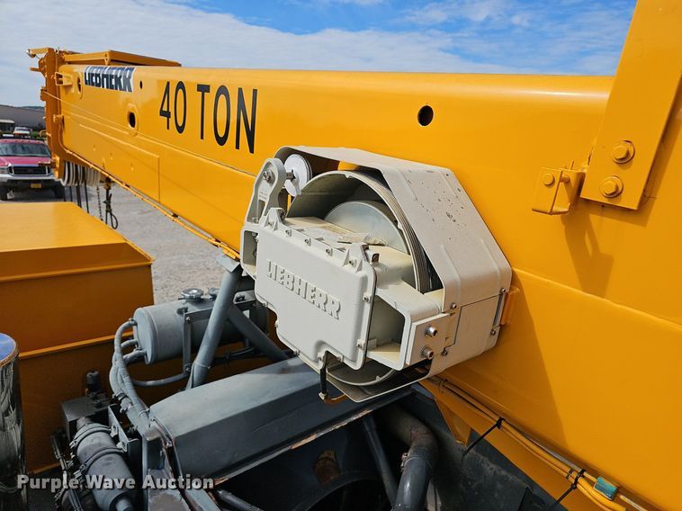 image for item NX9104 1999 Liebherr LTM 1040/1 crane
