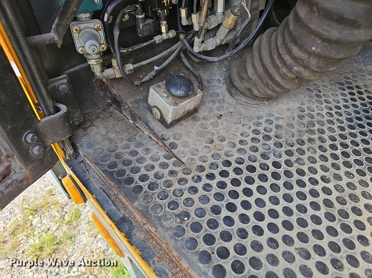 image for item NX9104 1999 Liebherr LTM 1040/1 crane