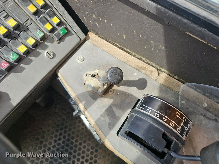 image for item NX9104 1999 Liebherr LTM 1040/1 crane