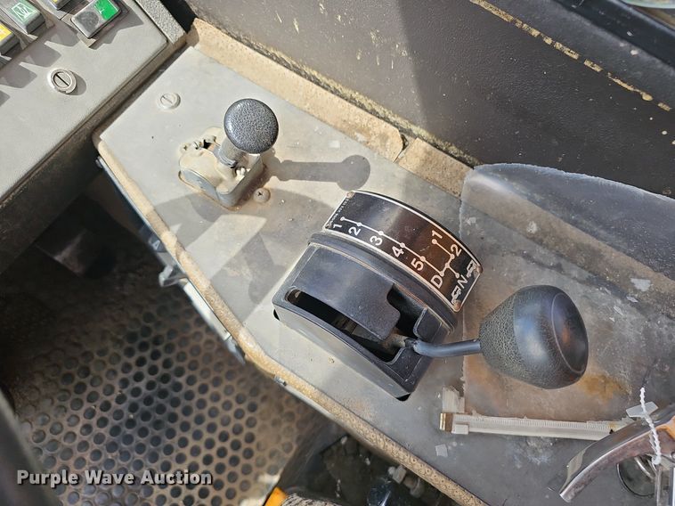 image for item NX9104 1999 Liebherr LTM 1040/1 crane