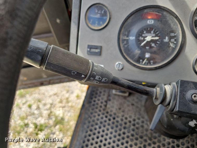 image for item NX9104 1999 Liebherr LTM 1040/1 crane