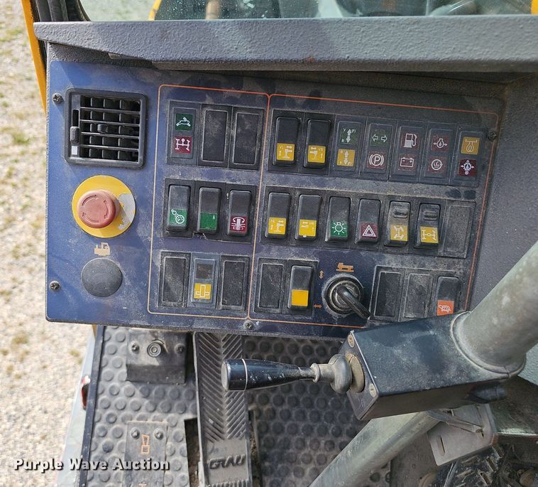 image for item NX9104 1999 Liebherr LTM 1040/1 crane