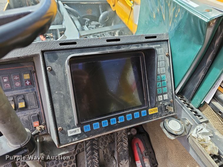 image for item NX9104 1999 Liebherr LTM 1040/1 crane