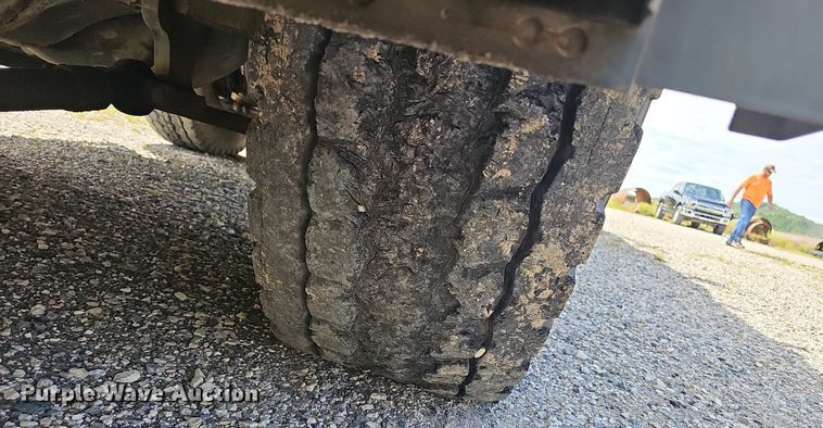 image for item NX9104 1999 Liebherr LTM 1040/1 crane