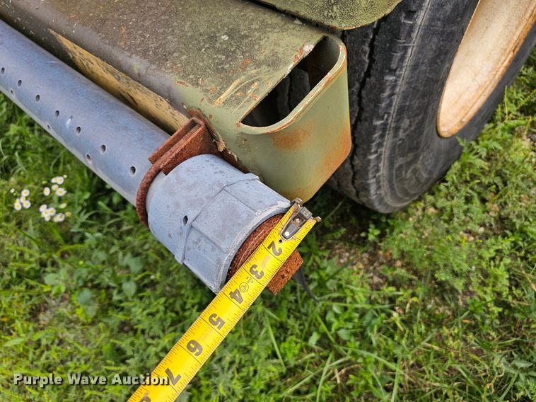 image for item NX9106 Tank trailer