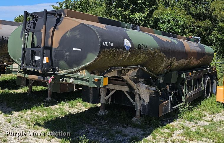 image for item NX9107 1980 M967A1 Tank trailer