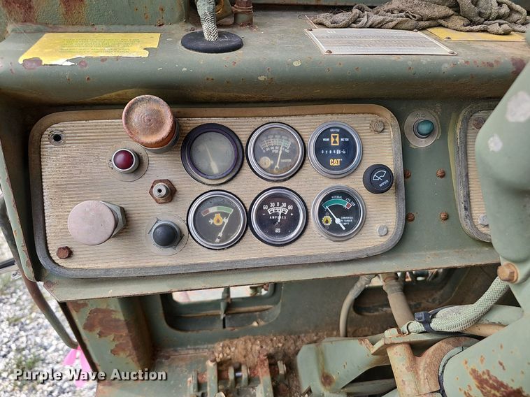 image for item NX9109 1985 Caterpillar  621B conventional scraper 