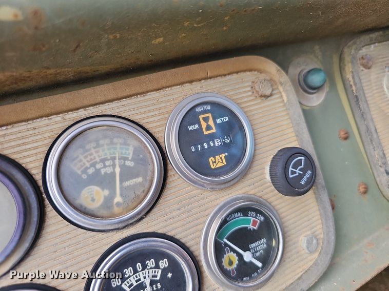 image for item NX9109 1985 Caterpillar  621B conventional scraper 