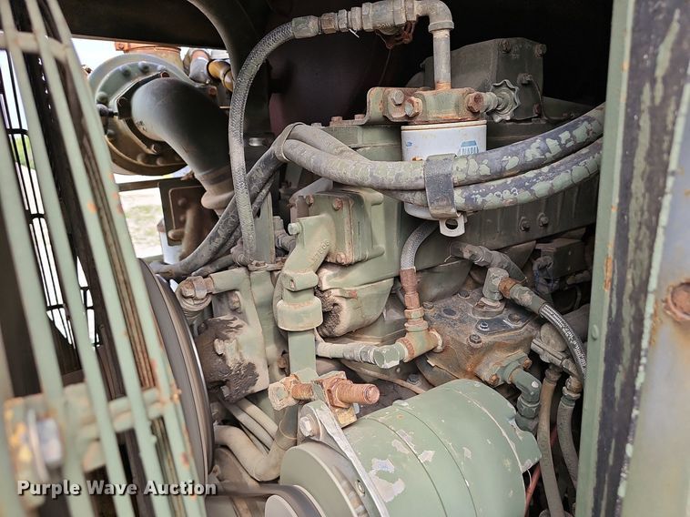 image for item NX9109 1985 Caterpillar  621B conventional scraper 