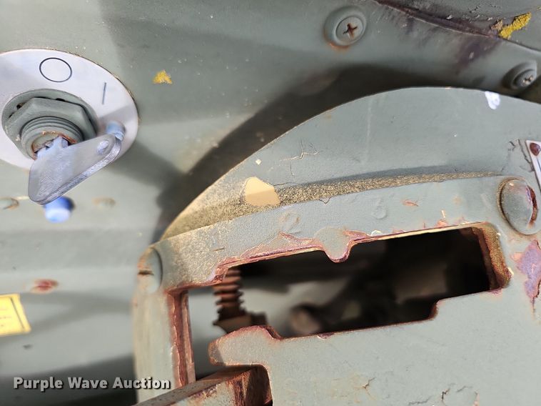 image for item NX9111 1982 Caterpillar  613B water wagon