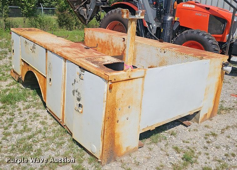 image for item NX9113 Utility truck bed