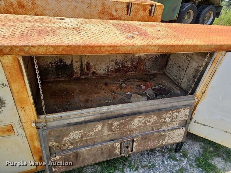 image for item NX9113 Utility truck bed