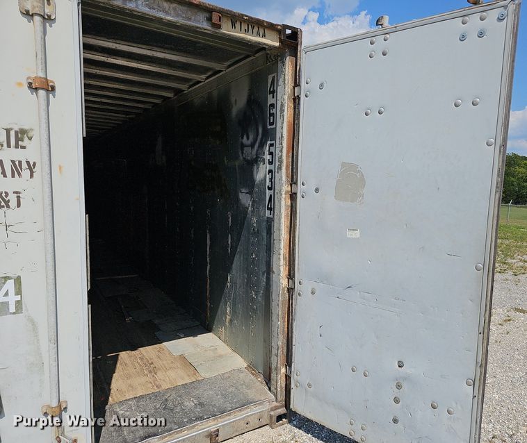 image for item NX9116 1967 shipping container