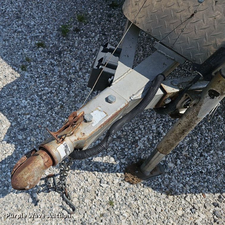 image for item NX9121 1999 Jones Trailer  kennel trailer 