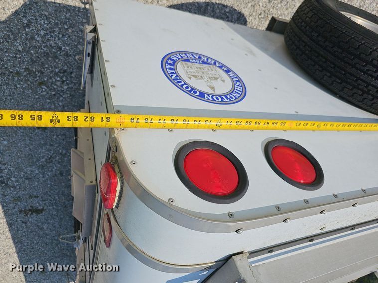 image for item NX9121 1999 Jones Trailer  kennel trailer 