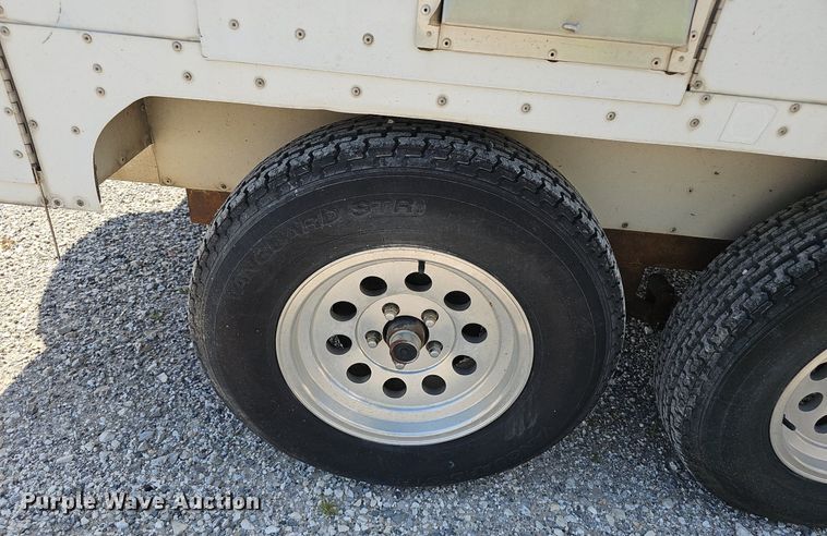 image for item NX9121 1999 Jones Trailer  kennel trailer 