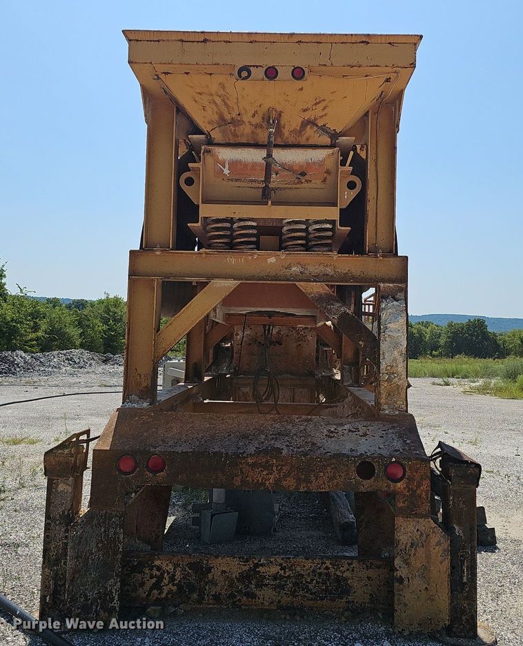 image for item NX9123 Eagle CV1000 crusher