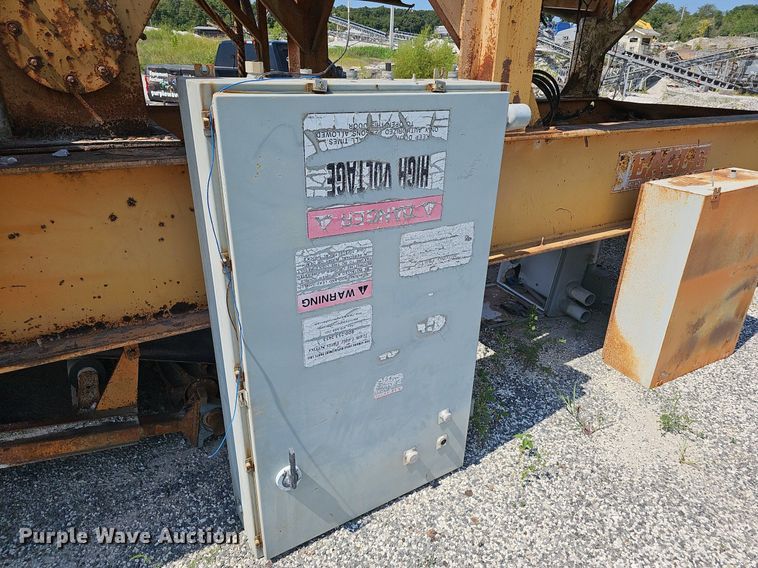 image for item NX9123 Eagle CV1000 crusher