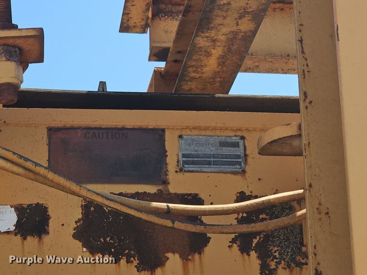 image for item NX9123 Eagle CV1000 crusher