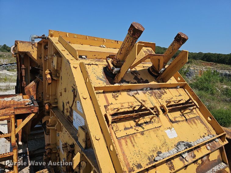 image for item NX9123 Eagle CV1000 crusher