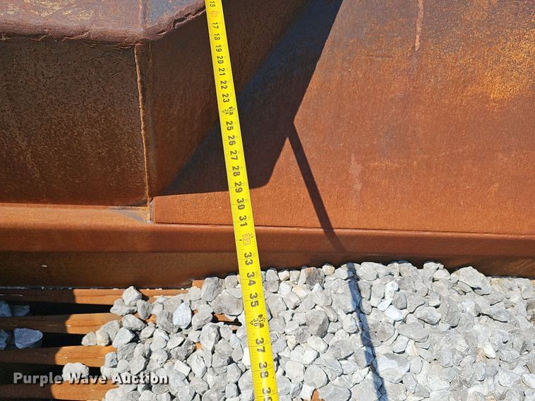 image for item NX9123 Eagle CV1000 crusher