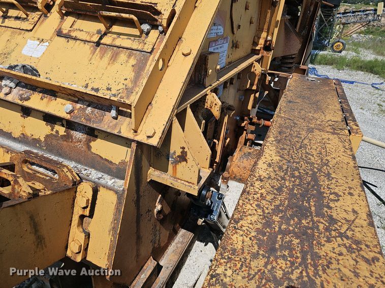 image for item NX9123 Eagle CV1000 crusher