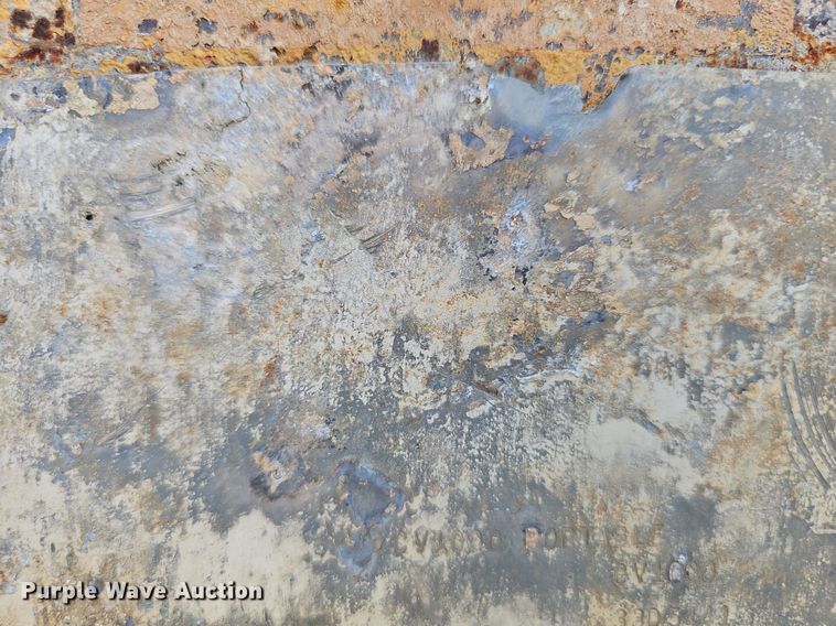 image for item NX9123 Eagle CV1000 crusher