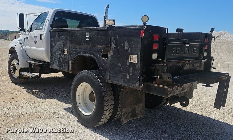 image for item NX9168 2007 Ford F750 Super Duty utility / service truck