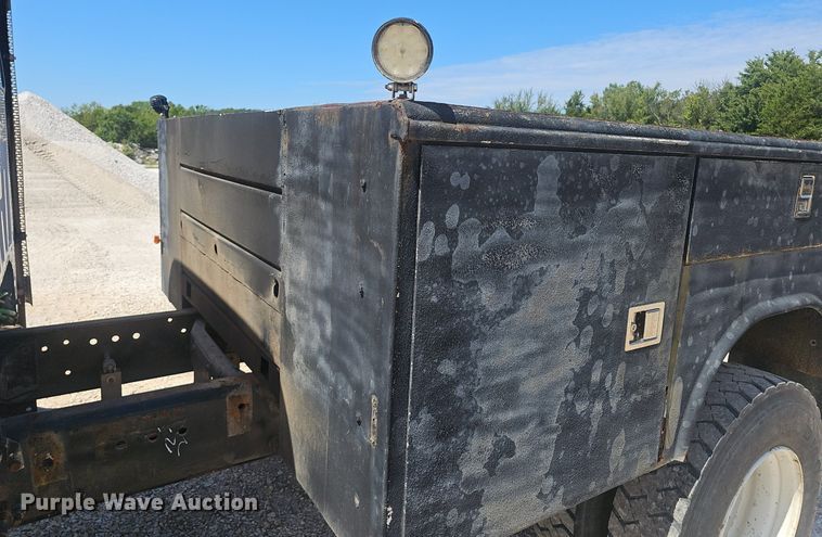 image for item NX9168 2007 Ford F750 Super Duty utility / service truck