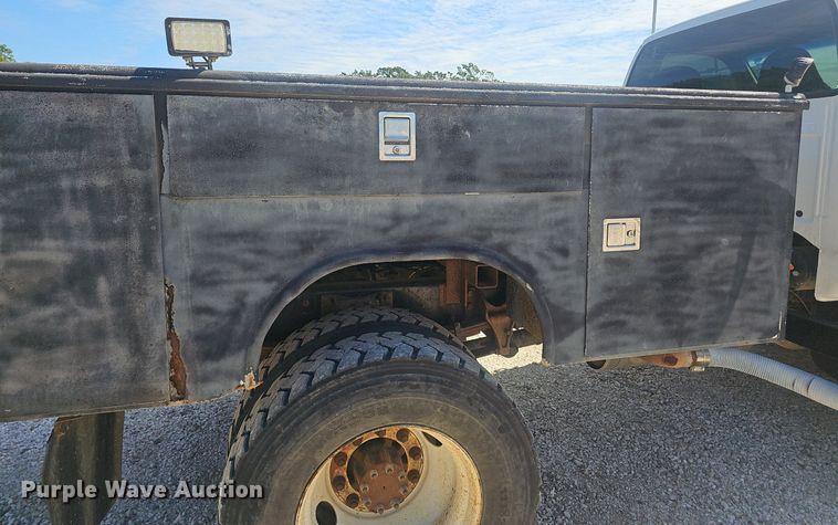 image for item NX9168 2007 Ford F750 Super Duty utility / service truck