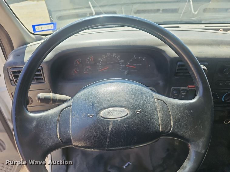 image for item NX9168 2007 Ford F750 Super Duty utility / service truck